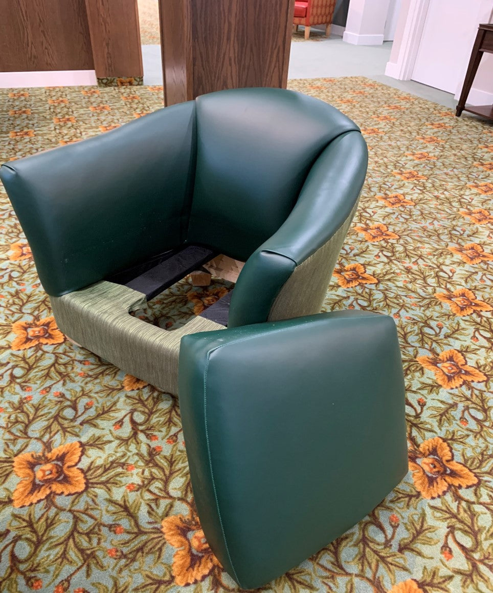 Patty Chair with Clean Out
