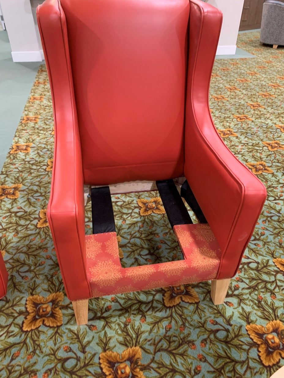 Ricky Accent Chair With Clean Out